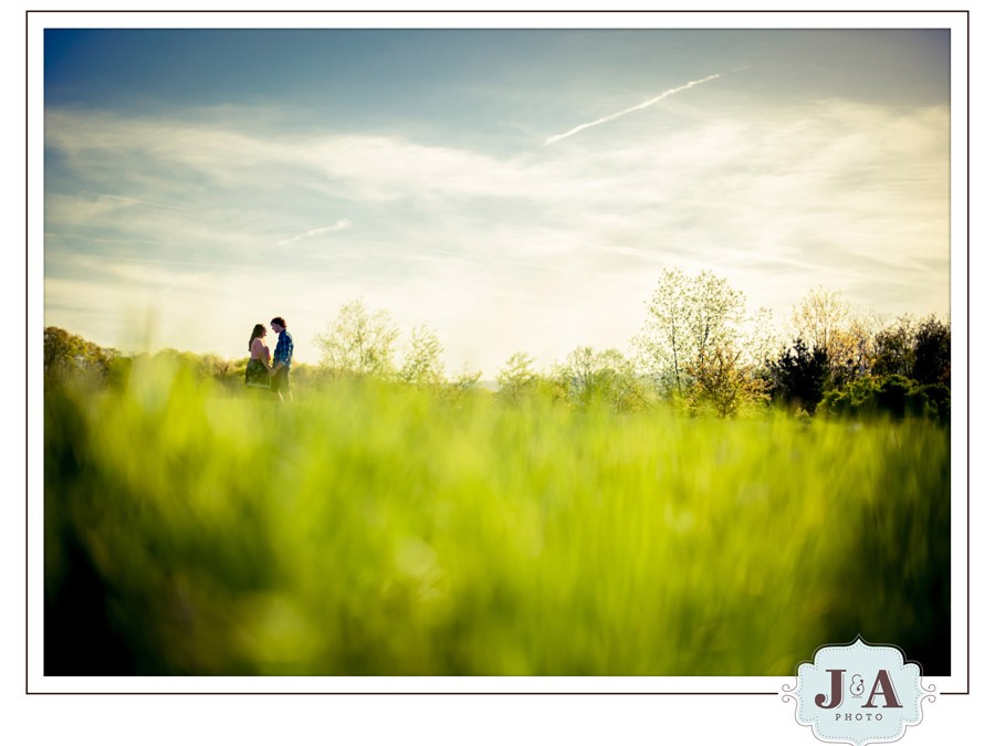 Abby + Nick {Engagement Session} – Juniata College