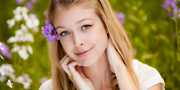 4 Perks to Scheduling Your Senior Photos Early